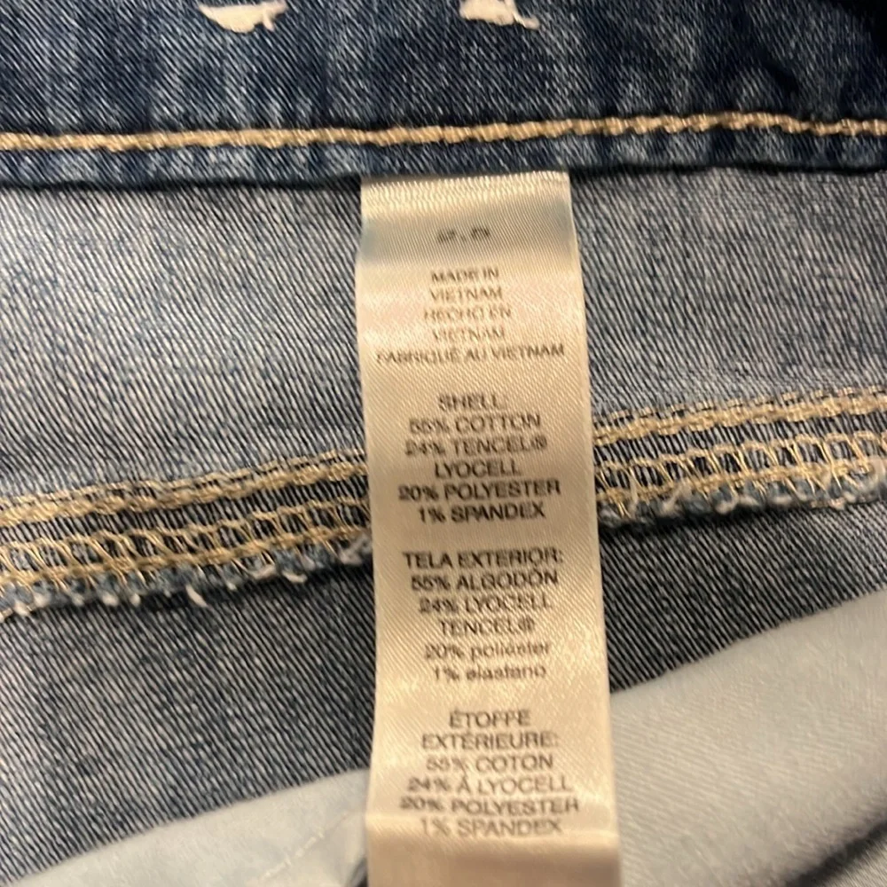 Chico’s Boyfriend Ankle Jeans - Picture 4 of 4